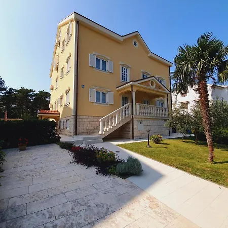 Anne Apartament *