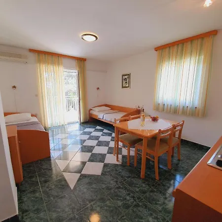 Anne Apartament