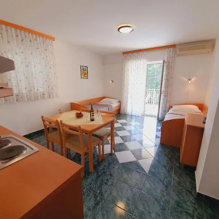 Anne Apartmán Jadranovo
